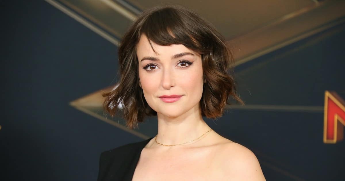 What is Milana Vayntrub's Net Worth?